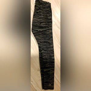 Woman’s Puma Leggings